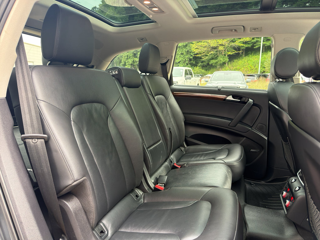 Used 2015 Audi Q7 TDI Premium Plus w/ Premium Plus Package AWD/4WD image 21