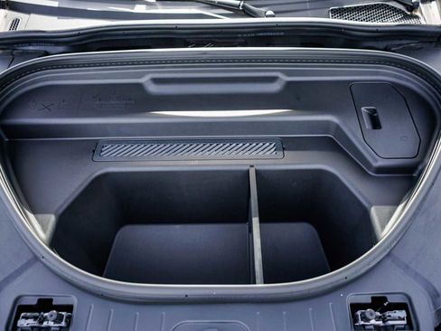 Used 2025 Audi Q6 e-tron Premium Plus image 28