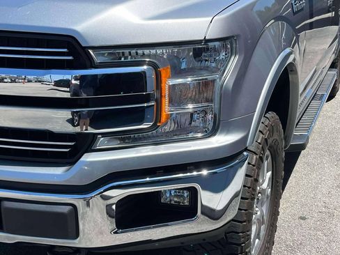 Used 2020 Ford F150 Lariat w/ FX4 Off-Road Package AWD/4WD image 9