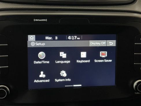 Used 2018 Kia Soul + image 43