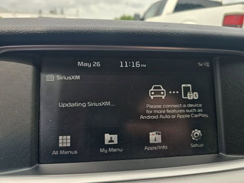 Used 2019 Kia Optima S FWD image 18