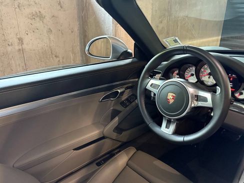 Used 2015 Porsche 911 Targa 4S AWD/4WD image 25