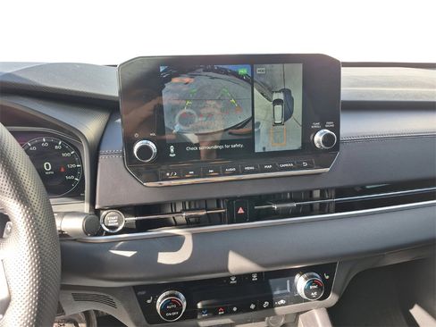 Used 2024 Mitsubishi Outlander SEL image 23