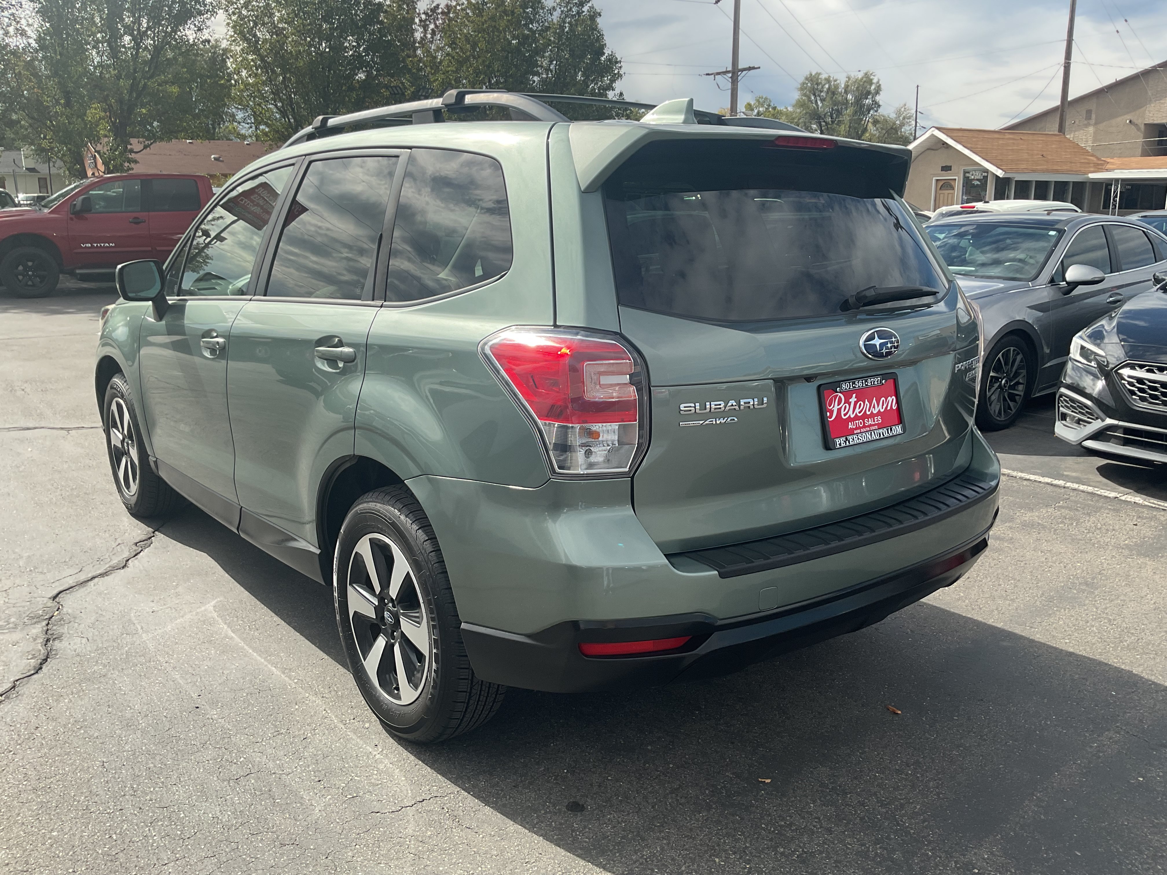 Used 2017 Subaru Forester 2.5i Premium AWD/4WD image 7