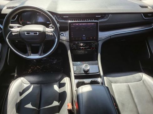 Used 2022 Jeep Grand Cherokee Limited w/ Trailer Tow Prep Group (B) image 16