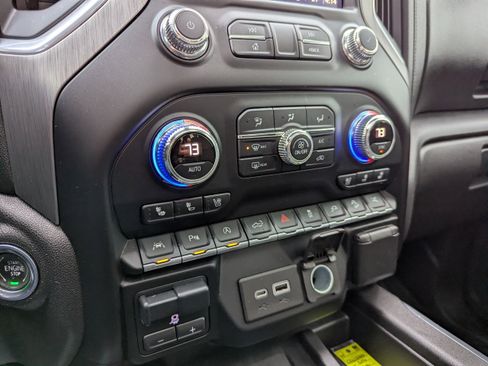 Used 2021 GMC Sierra 1500 Denali w/ Denali Ultimate Package image 26