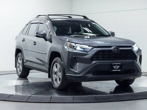 Used 2024 Toyota RAV4 XLE w/ Convenience Package AWD/4WD image 4