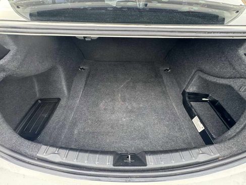 Used 2018 BMW 320i Sedan image 19