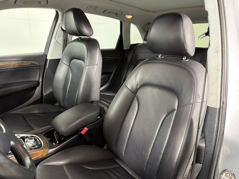 Used 2016 Audi Q5 2.0T Premium Plus w/ Technology Package image 12