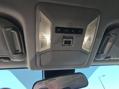 Certified 2025 Toyota RAV4 XLE AWD/4WD image 21