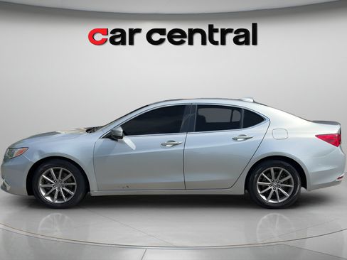 Used 2020 Acura TLX FWD image 2