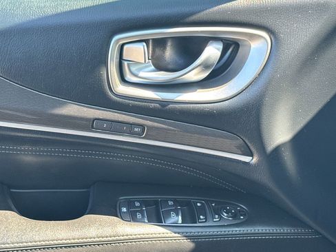 Used 2019 INFINITI QX60 Luxe w/ Essential Package AWD/4WD image 39