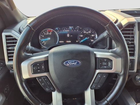 Used 2021 Ford F350 Platinum w/ Tremor Off-Road Package image 17