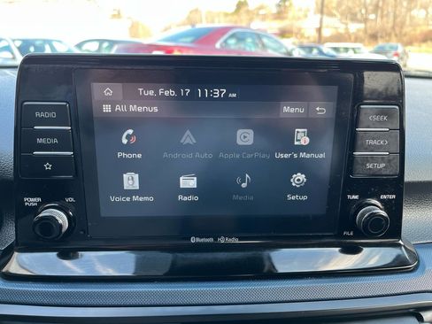 Used 2021 Kia Seltos S image 16