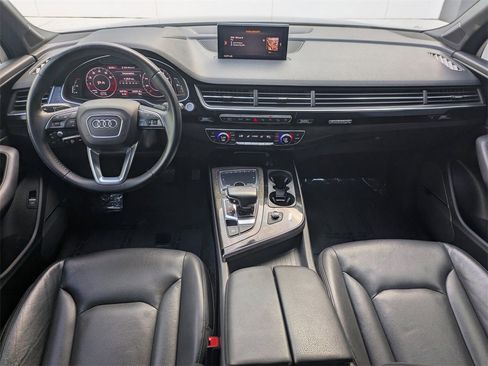Used 2019 Audi Q7 3.0T Prestige w/ Prestige Package image 16