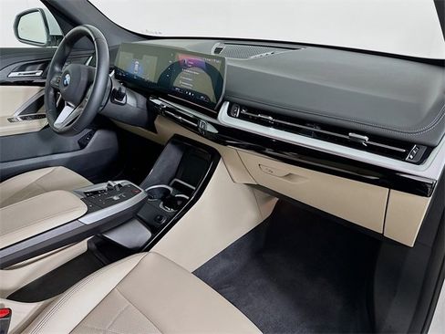 Used 2025 BMW X1 xDrive28i w/ Convenience Package image 31