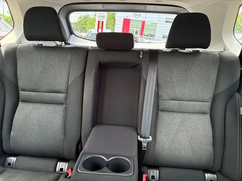 Certified 2026 Nissan Rogue SV AWD/4WD image 22