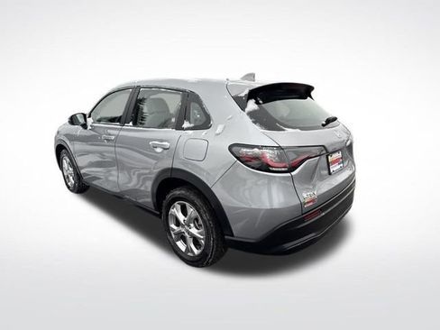 Used 2024 Honda HR-V LX image 3