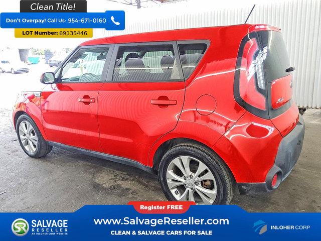 Used 2015 Kia Soul + FWD image 3