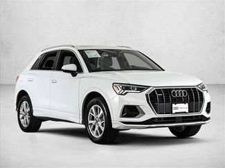 Used 2023 Audi Q3 2.0T Premium w/ Convenience Package AWD/4WD video 3