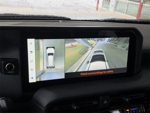 Certified 2024 Toyota Land Cruiser image 20