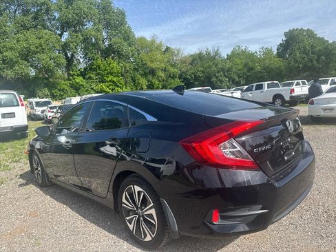 Used 2016 Honda Civic EX-L image 2