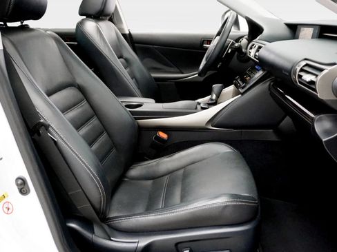 Used 2014 Lexus IS 250 RWD image 24