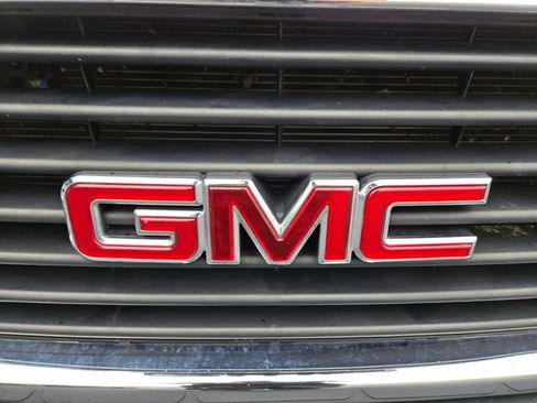 Used 2023 GMC Savana 2500 w/ Driver Convenience Package RWD image 18