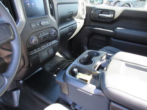 Used 2024 Chevrolet Silverado 1500 W/T image 13