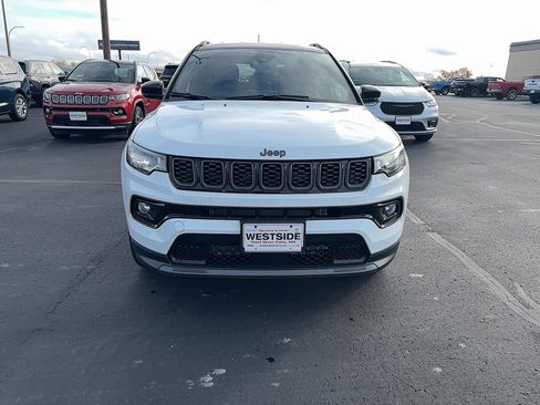 New 2026 Jeep Compass Limited image 2