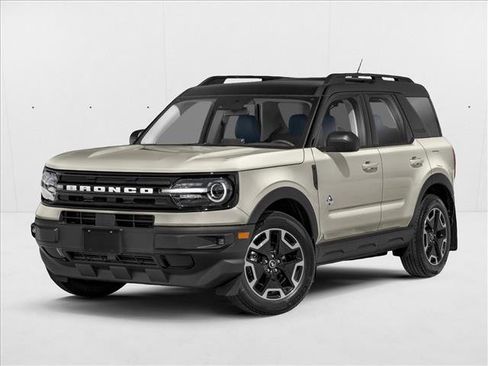Used 2024 Ford Bronco Sport Outer Banks w/ Tech Package AWD/4WD image 1