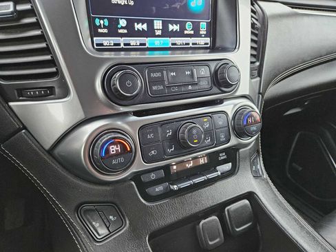 Used 2019 Chevrolet Tahoe LT image 33