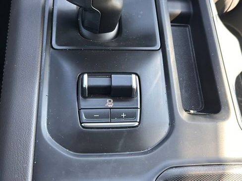 Used 2023 GMC Sierra 1500 Denali w/ Technology Package AWD/4WD image 32