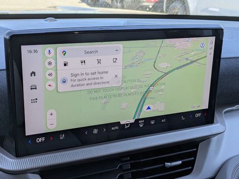 New 2026 Ford Explorer Active RWD image 13