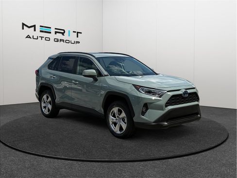 Used 2021 Toyota RAV4 XLE Premium AWD/4WD image 1