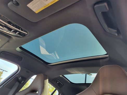 Certified 2023 Porsche Panamera Platinum Edition image 26