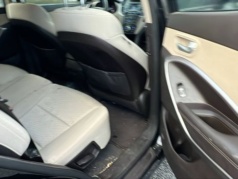 Used 2015 Hyundai Santa Fe Sport w/ Option Group 02 image 21