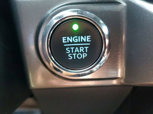 Used 2023 Ford F150 XLT w/ Equipment Group 302A High RWD image 23