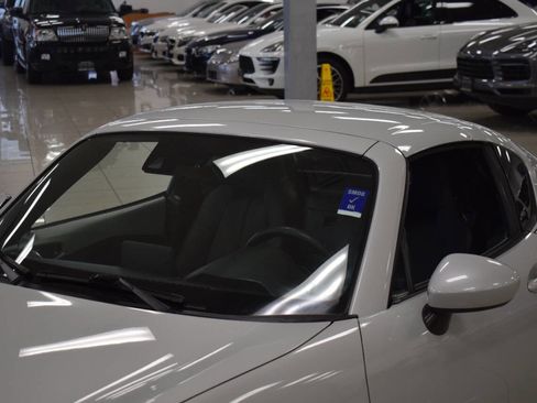 Used 2018 MAZDA MX-5 Miata RF Grand Touring image 36