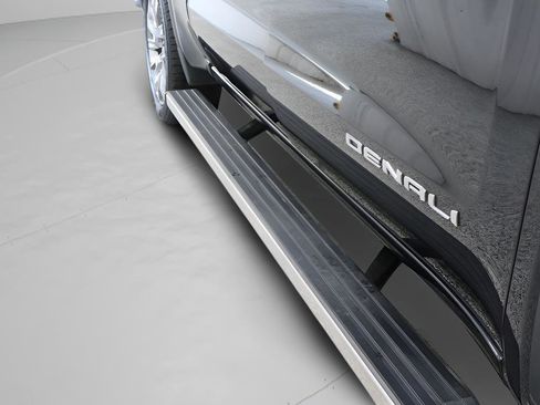 Used 2024 GMC Sierra 1500 Denali w/ Denali Reserve Package AWD/4WD image 34