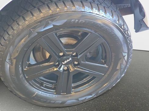 Used 2016 Land Rover LR4 HSE AWD/4WD image 35