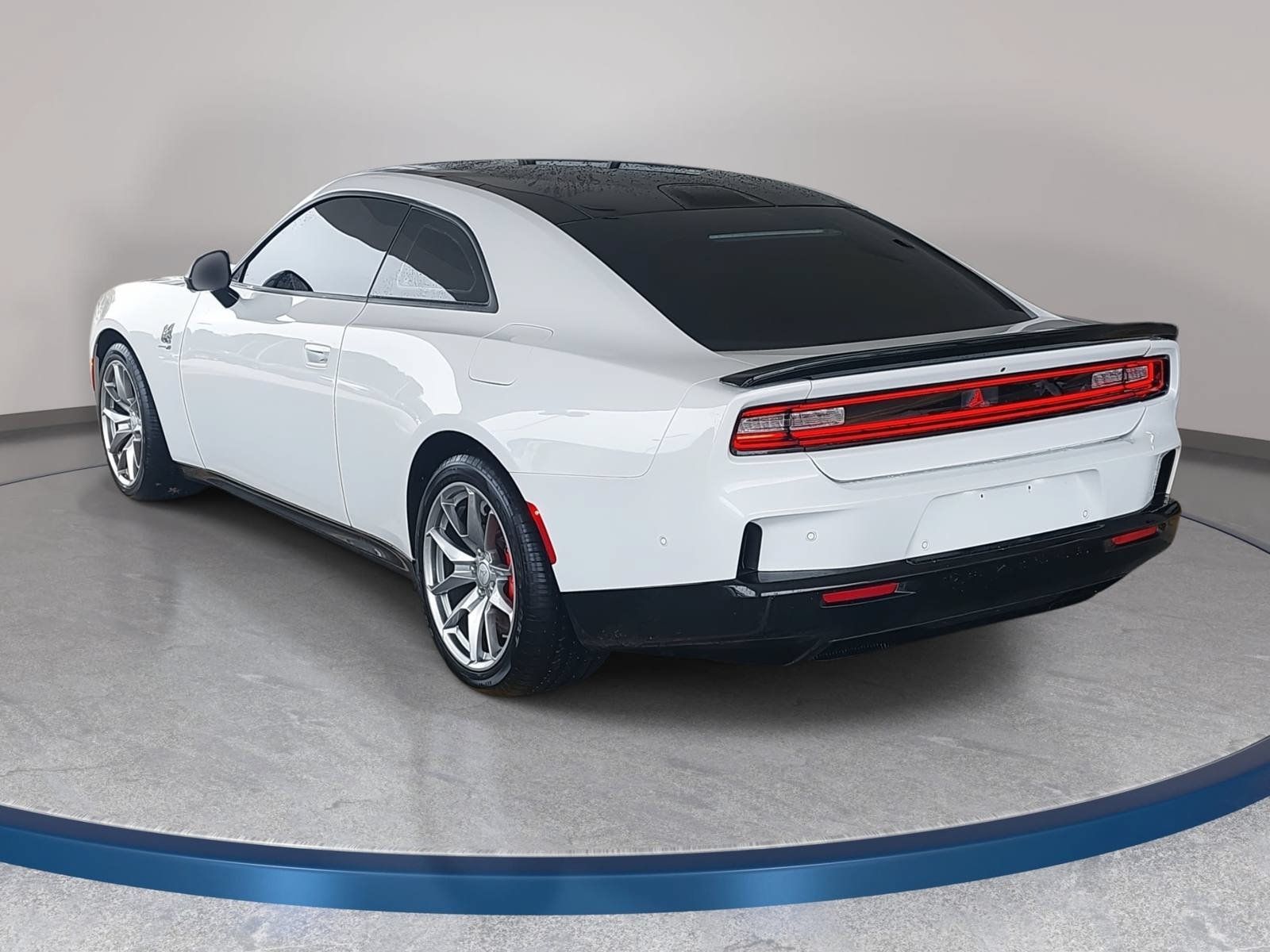 Used 2024 Dodge Charger Daytona Scat Pack w/ Plus Group AWD/4WD image 7