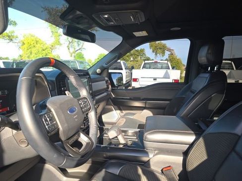 Used 2022 Ford F150 Raptor w/ Raptor 37 Performance Package AWD/4WD image 9