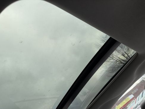 Used 2018 Kia Optima EX w/ Premium Package image 32