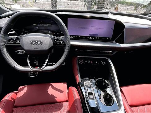 New 2026 Audi SQ5 Premium Plus AWD/4WD image 3