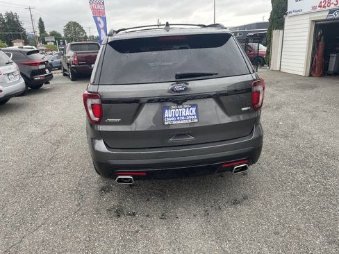 Used 2016 Ford Explorer Sport w/ Equipment Group 401A AWD/4WD image 2