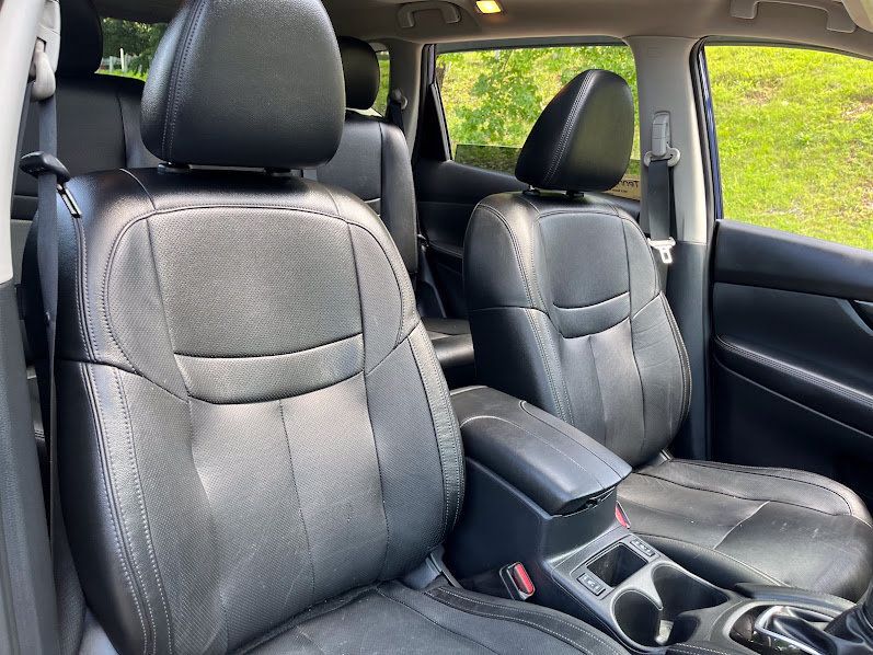 Used 2019 Nissan Rogue SL w/ Premium Package AWD/4WD image 36