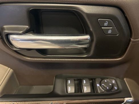 Used 2022 Chevrolet Silverado 1500 LT image 31