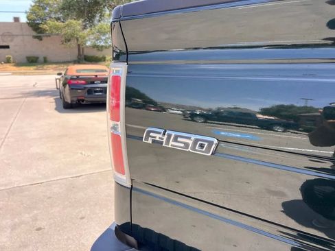 Used 2014 Ford F150 Lariat w/ Equipment Group 502A Luxury AWD/4WD image 8