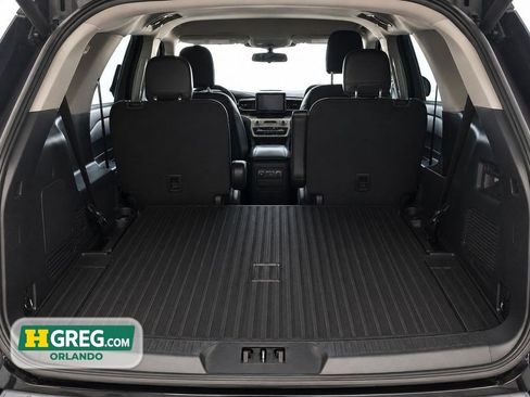 Used 2021 Ford Explorer XLT w/ Equipment Group 202A RWD image 16